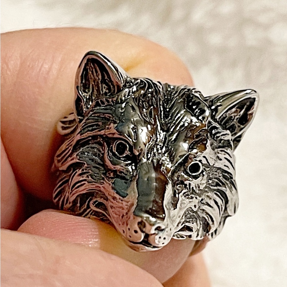 WOLF RING - “Untamed Spirit” Ring  NWT